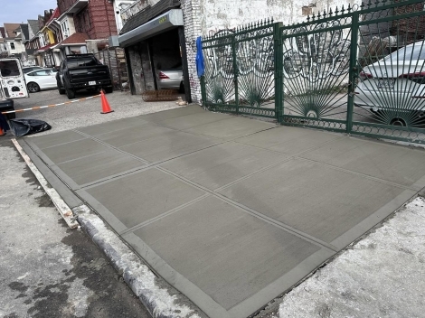 <h4><b>sidewalk-installation-&-repair</b></h4>
<p>dot-compliant-repairs-to-full-reconstructions.-we-eliminate-violations,-handle-all-permits,-and-ensure-city-regulation-compliance.-starting-at-$45/sq-ft.</p>
